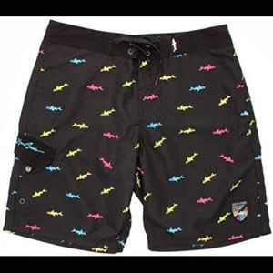 Maui & Sons Men's Straight Shark Boardshort
